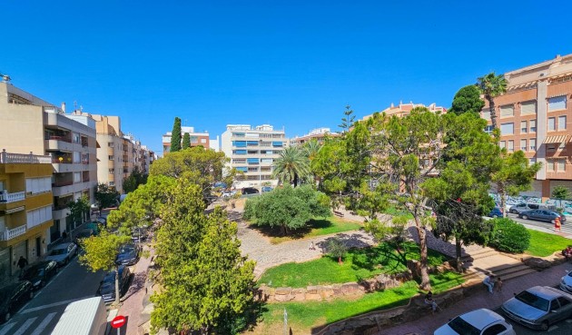 Resale - Apartment -
Torrevieja - Playa del Cura