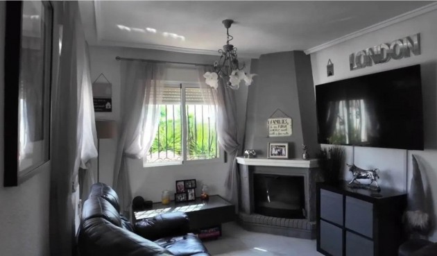 Resale - Town House -
Orihuela Costa - Los Almendros-la Florida