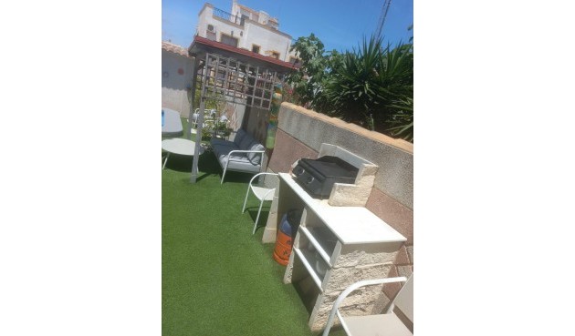 Resale - Town House -
Orihuela Costa - Los Almendros-la Florida
