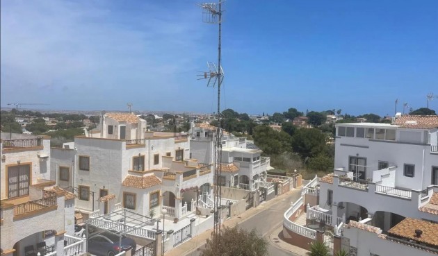 Resale - Town House -
Orihuela Costa - Los Almendros-la Florida