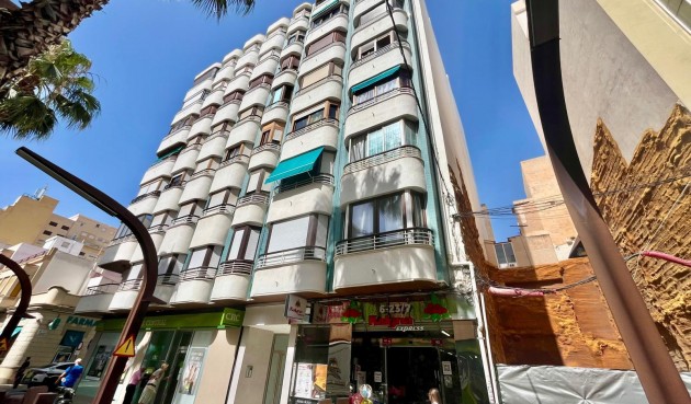 Resale - Apartment -
Torrevieja - Centro