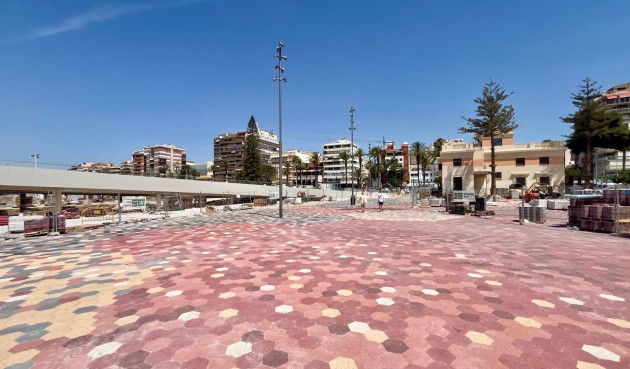 Resale - Apartment -
Torrevieja - Centro