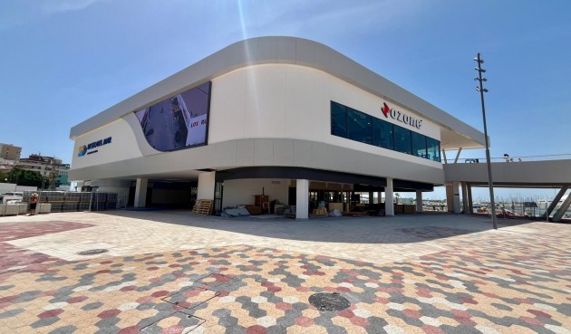 Resale - Apartment -
Torrevieja - Centro
