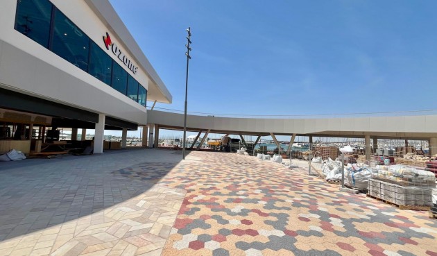 Resale - Apartment -
Torrevieja - Centro