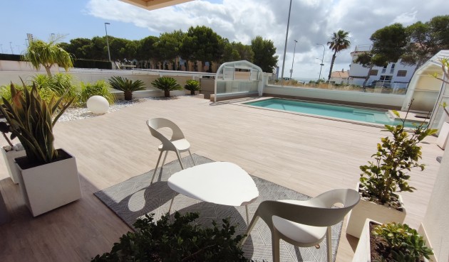 Resale - Villa -
Orihuela Costa - Costa Blanca