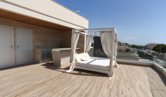Resale - Villa -
Orihuela Costa - Costa Blanca