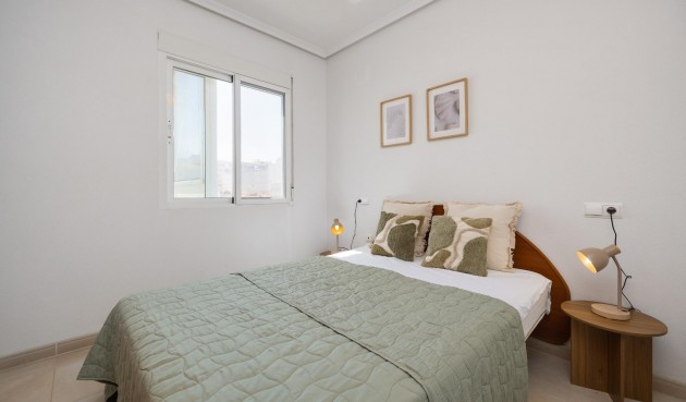 Resale - Penthouse -
Torrevieja - Centro