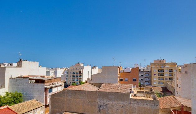 Resale - Penthouse -
Torrevieja - Centro
