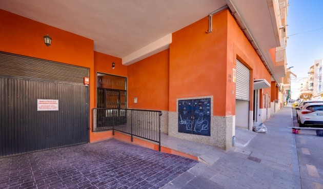 Resale - Penthouse -
Torrevieja - Centro
