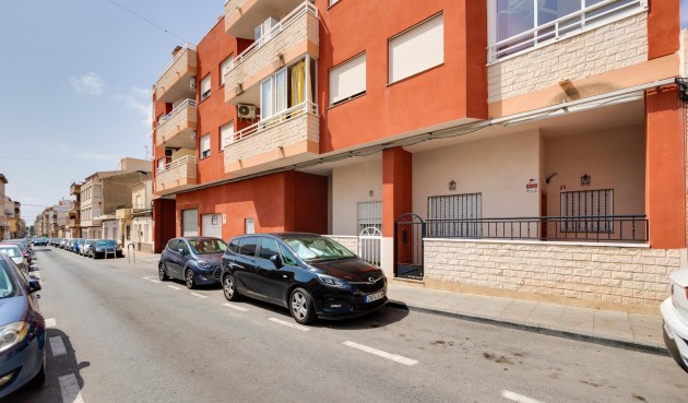 Resale - Penthouse -
Torrevieja - Centro