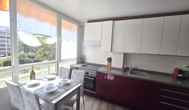Resale - Apartment -
Torrevieja - Playa del Cura