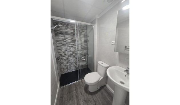 Resale - Apartment -
Torrevieja - Playa del Cura