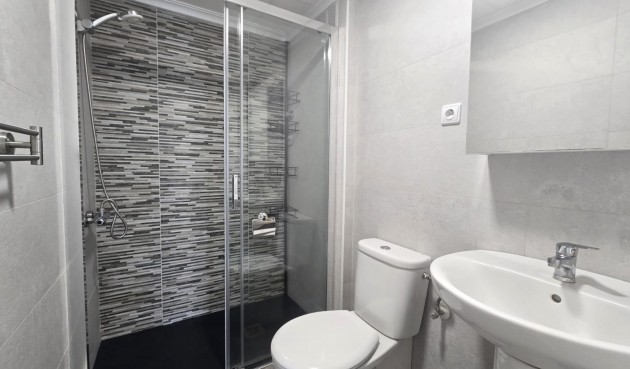 Resale - Apartment -
Torrevieja - Playa del Cura