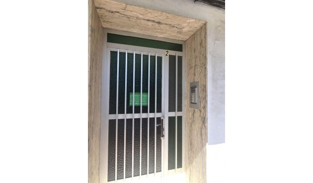 Resale - Apartment -
Torrevieja - Playa del Cura