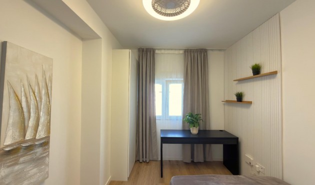 Resale - Apartment -
Torrevieja - Curva Del Palangre