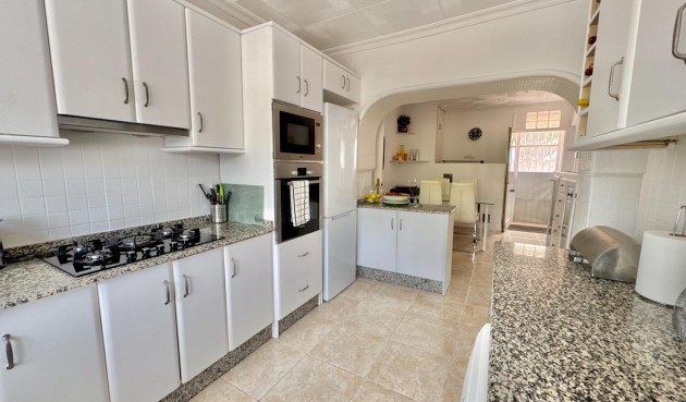 Resale - Villa -
Dolores - Comunidad Valenciana