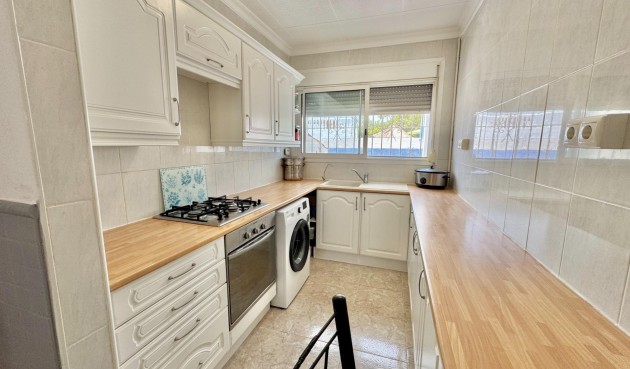 Resale - Villa -
Dolores - Comunidad Valenciana