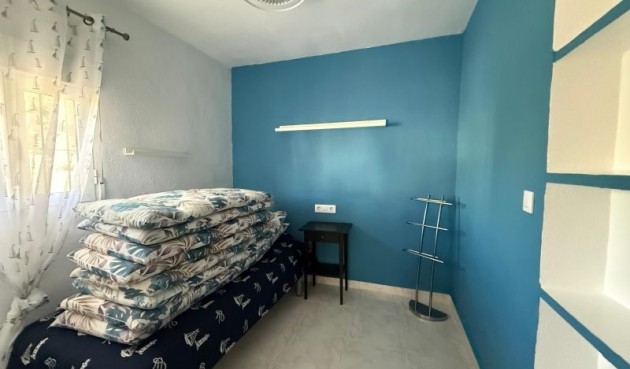 Resale - Villa -
Pinar de Campoverde - Inland