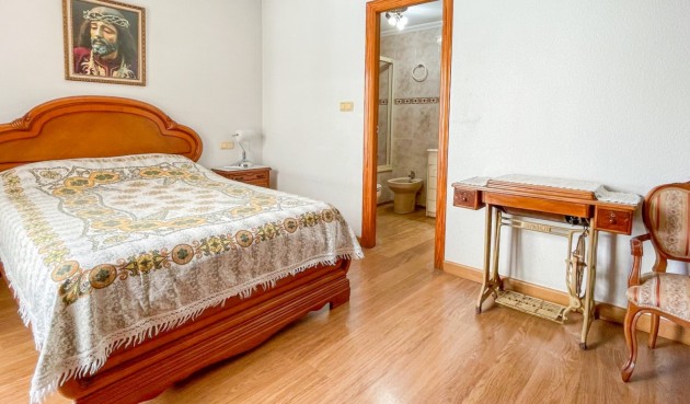 Resale - Apartment -
Torrevieja - Costa Blanca