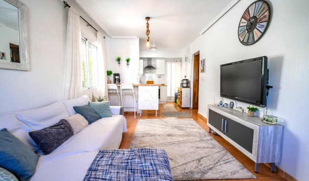 Resale - Semi Detached -
Los Altos - Res Valle de los pinos