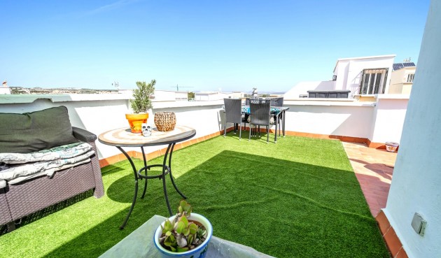 Resale - Semi Detached -
Los Altos - Res Valle de los pinos