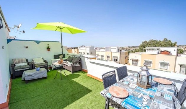 Resale - Semi Detached -
Los Altos - Res Valle de los pinos