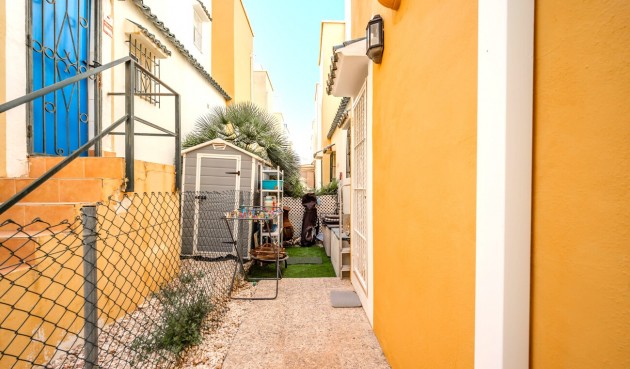 Resale - Semi Detached -
Los Altos - Res Valle de los pinos