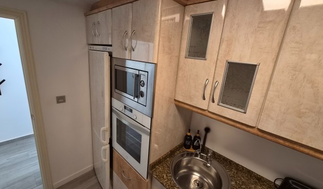 Resale - Apartment -
Torrevieja - Costa Blanca