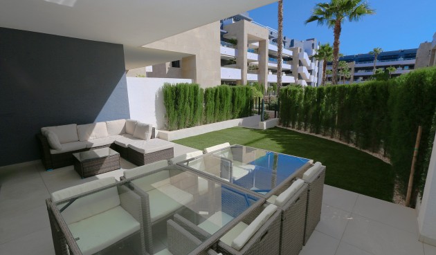 Resale - Apartment -
Playa Flamenca - Costa Blanca