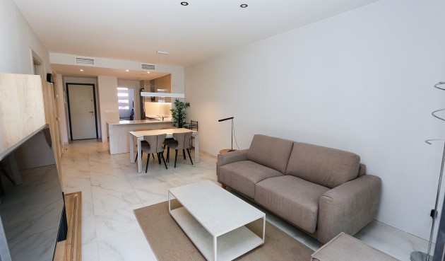 Resale - Apartment -
Playa Flamenca - Costa Blanca