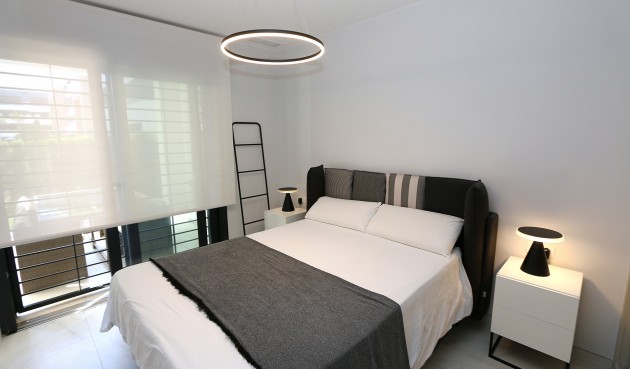 Resale - Apartment -
Playa Flamenca - Costa Blanca