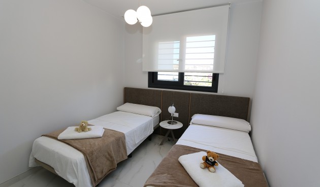 Resale - Apartment -
Playa Flamenca - Costa Blanca
