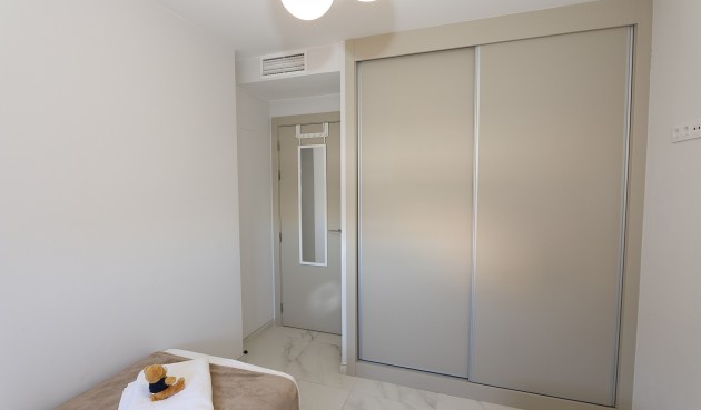 Resale - Apartment -
Playa Flamenca - Costa Blanca
