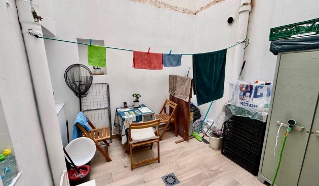 Resale - Apartment -
Torrevieja - Estacion De Autobuses
