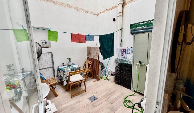 Resale - Apartment -
Torrevieja - Estacion De Autobuses
