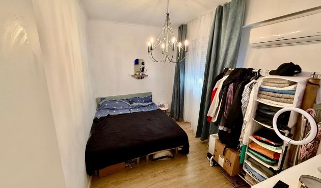 Resale - Apartment -
Torrevieja - Estacion De Autobuses