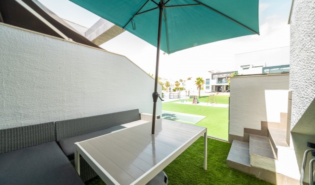Short Term Rental - Apartment -
Punta Prima - Costa Blanca