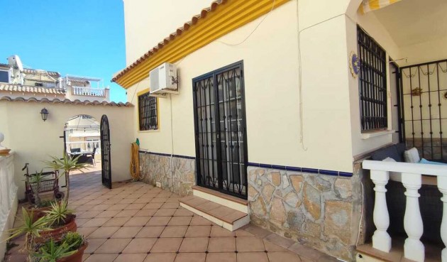 Resale - Town House -
Playa Flamenca - Costa Blanca