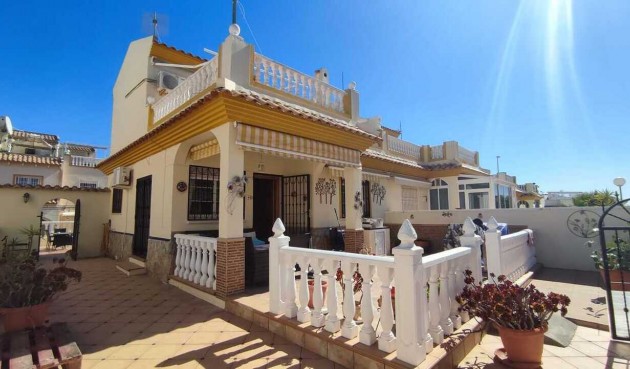 Resale - Town House -
Playa Flamenca - Costa Blanca