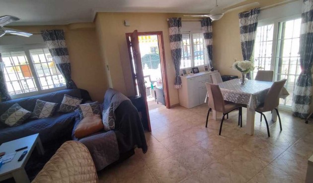 Resale - Town House -
Playa Flamenca - Costa Blanca