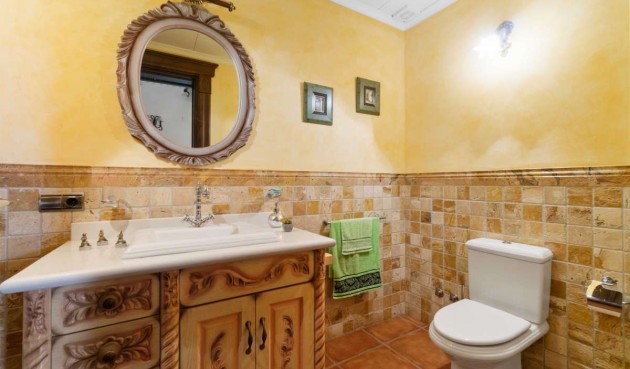 Resale - Villa -
Molins - Inland