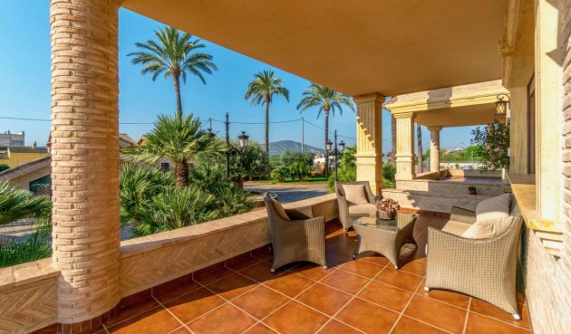 Resale - Villa -
Molins - Inland