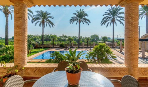 Resale - Villa -
Molins - Inland