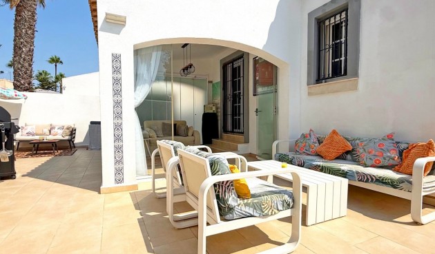 Resale - Villa -
Orihuela Costa - Costa Blanca