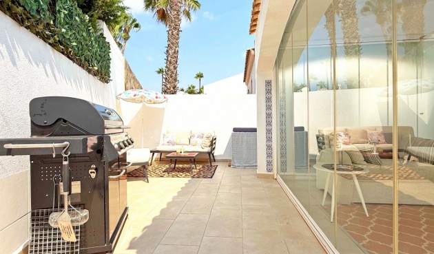 Resale - Villa -
Orihuela Costa - Costa Blanca