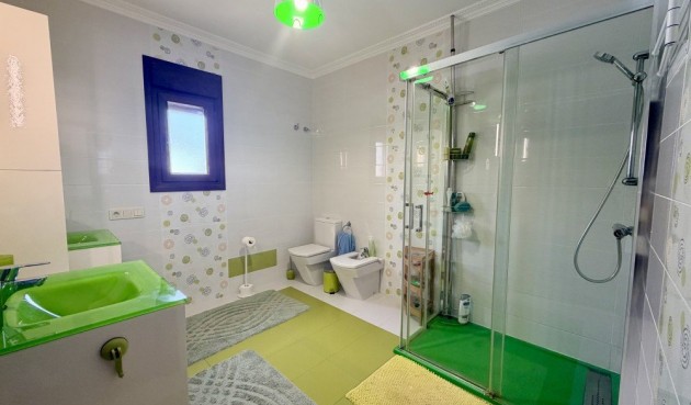 Resale - Villa -
Orihuela Costa - Costa Blanca
