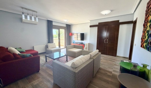 Resale - Villa -
Orihuela Costa - Costa Blanca