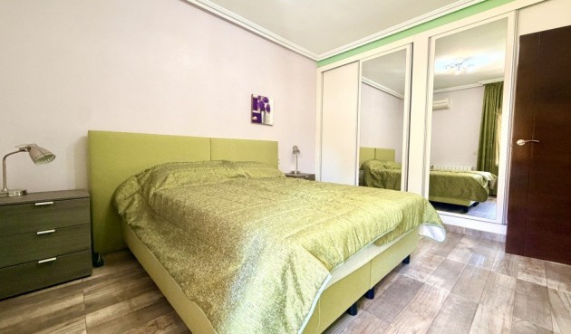 Resale - Villa -
Orihuela Costa - Costa Blanca