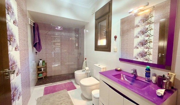 Resale - Villa -
Orihuela Costa - Costa Blanca
