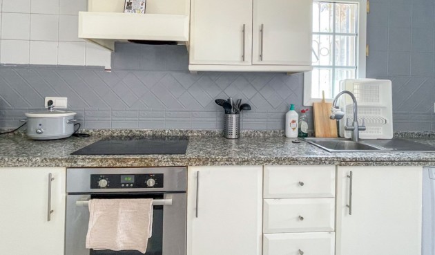 Resale - Town House -
Orihuela Costa - Costa Blanca